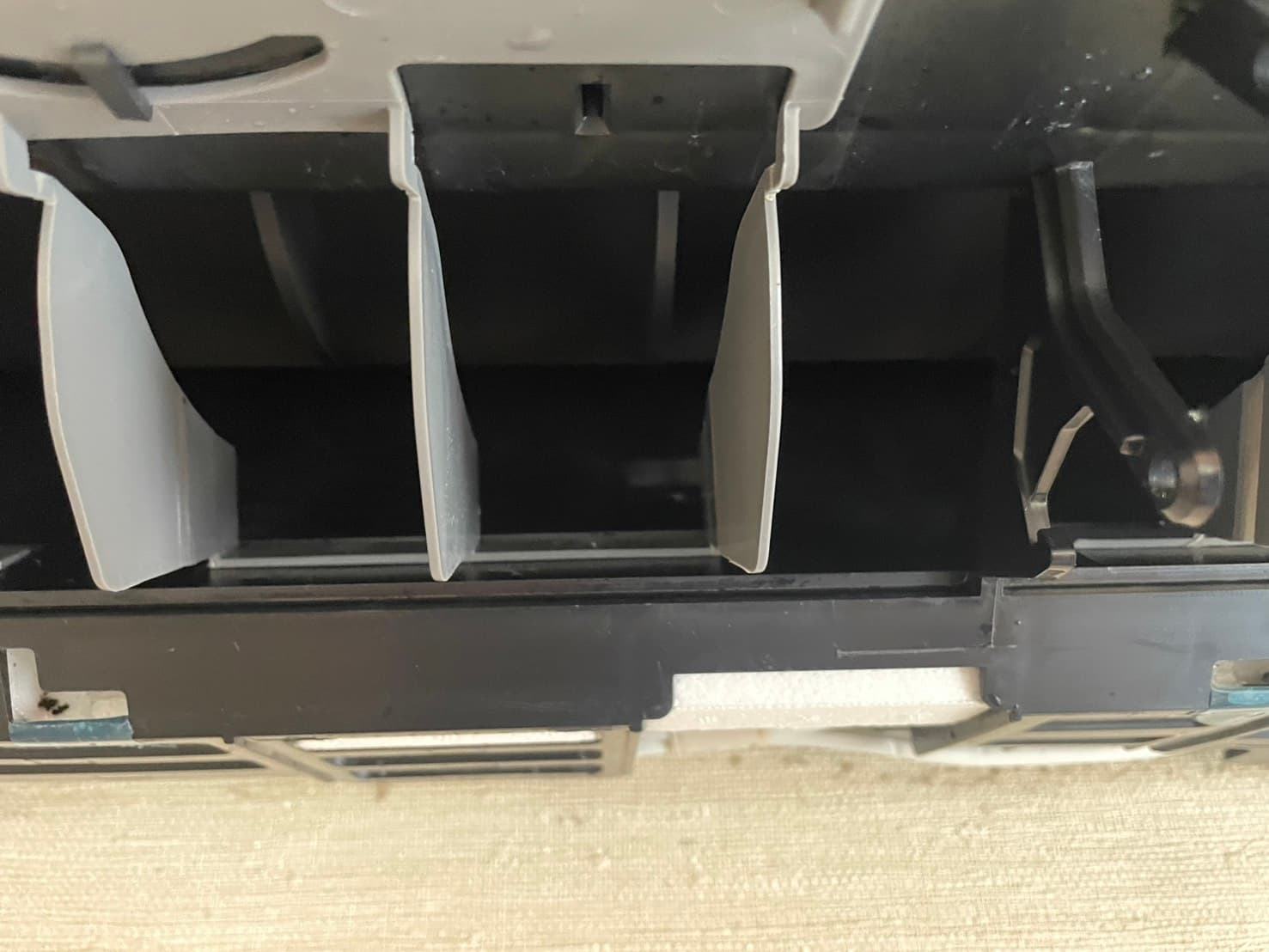 施工記録5:エアコン洗浄後の内部の状態